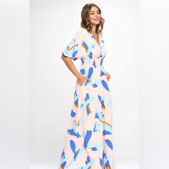 Women’s multi color wide leg Boho Jumpsuit with front pockets. S, M, L - Picture 4 of 5